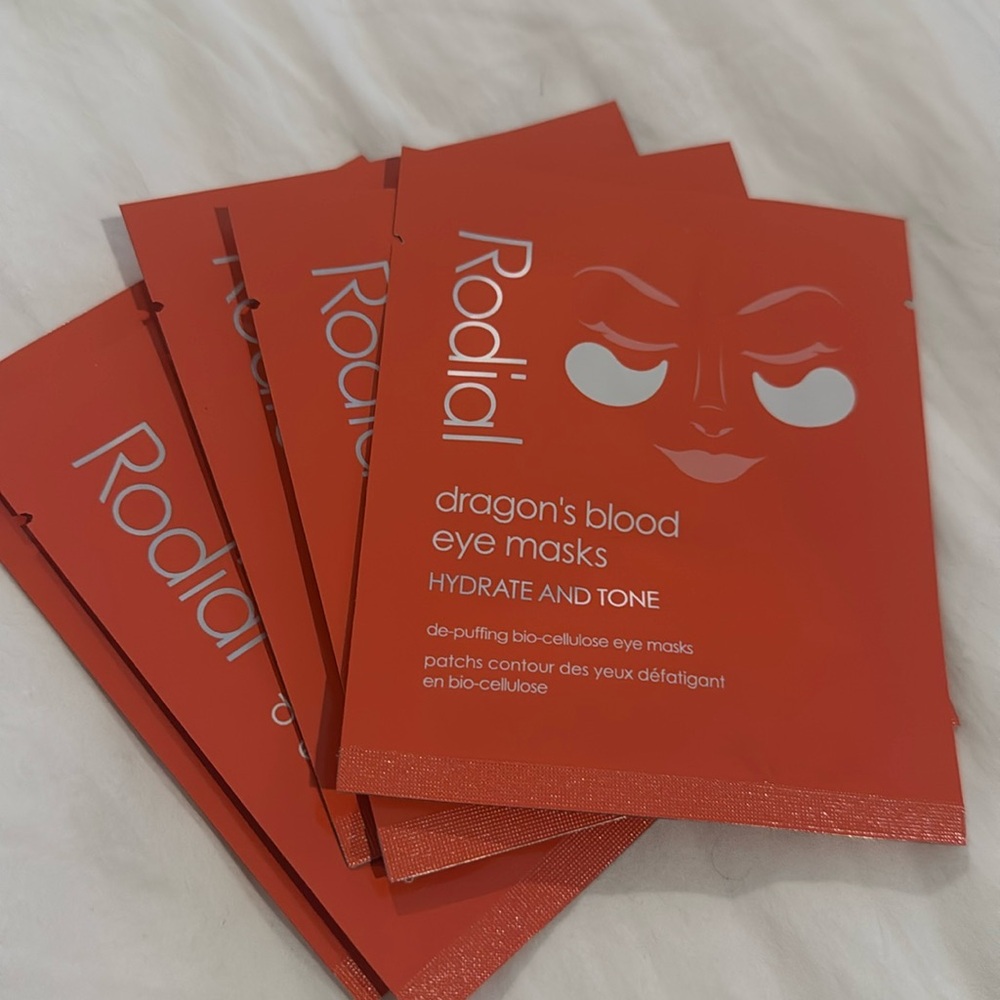 NIB Rodial Dragon’s Blood eye patches - set of 5
